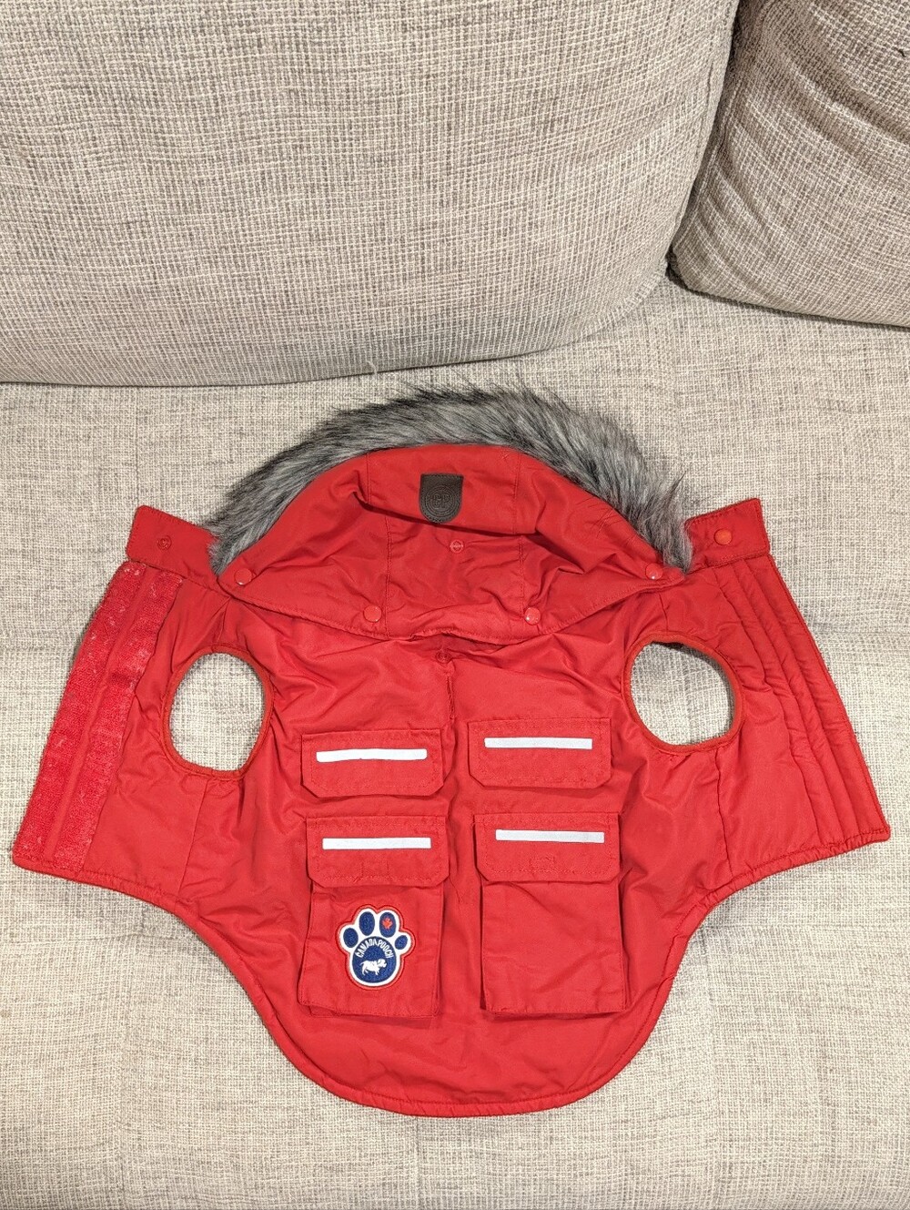 Canada Pooch Everest Explorer Jacket Size 14